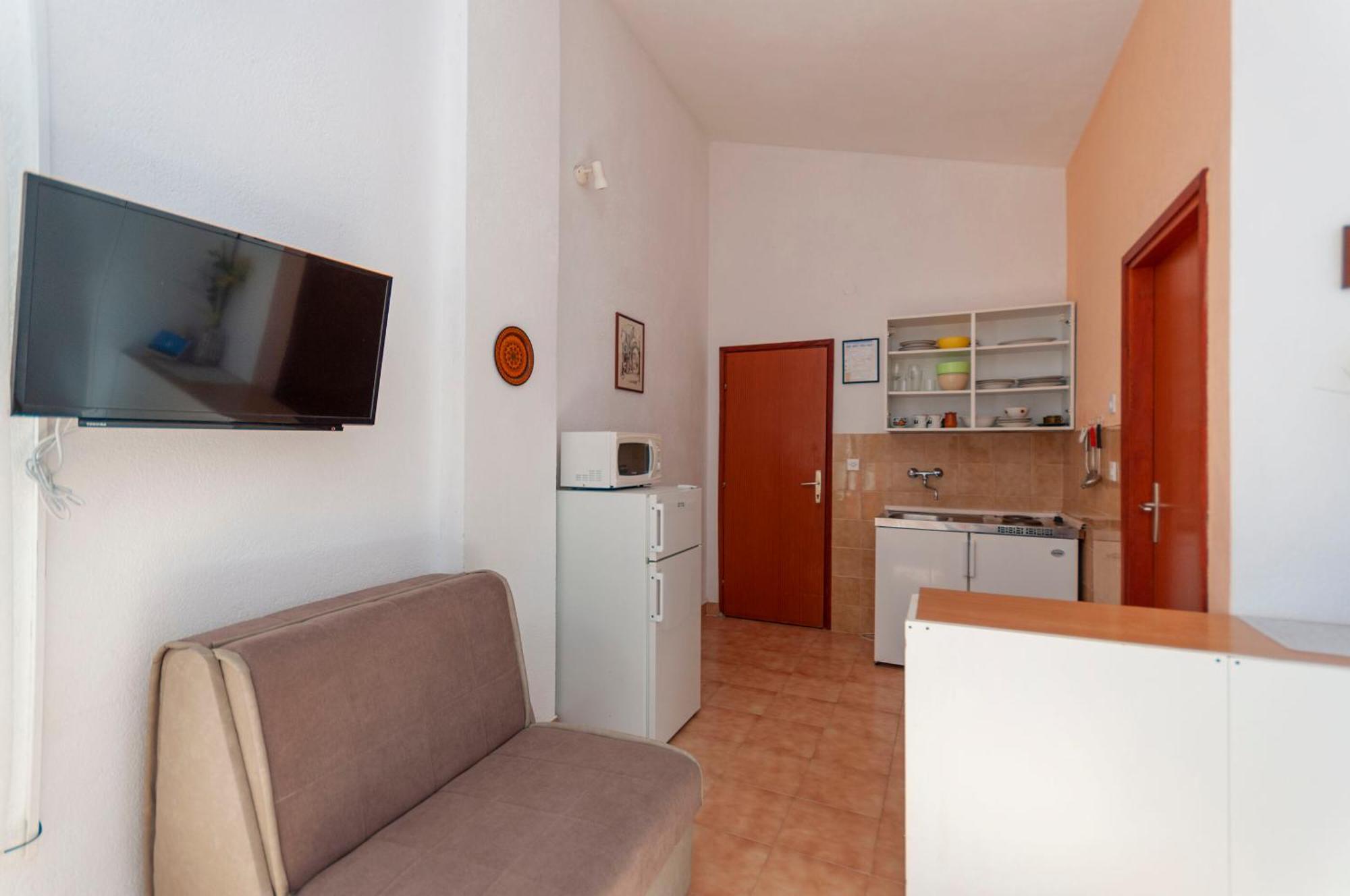 Apartments Niko Pisak Exterior photo