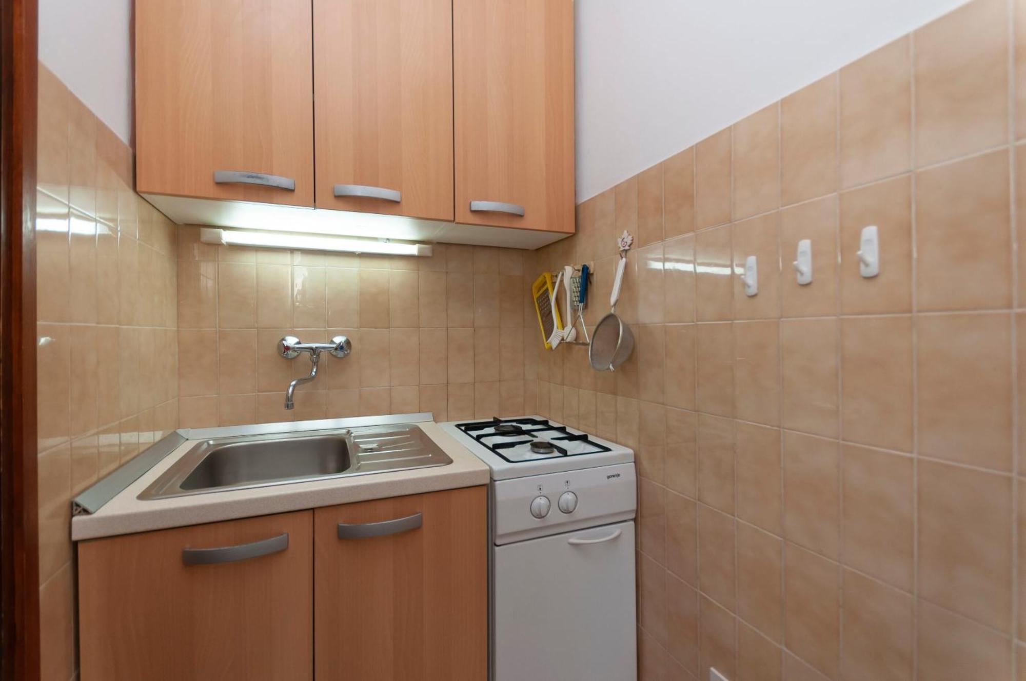 Apartments Niko Pisak Exterior photo